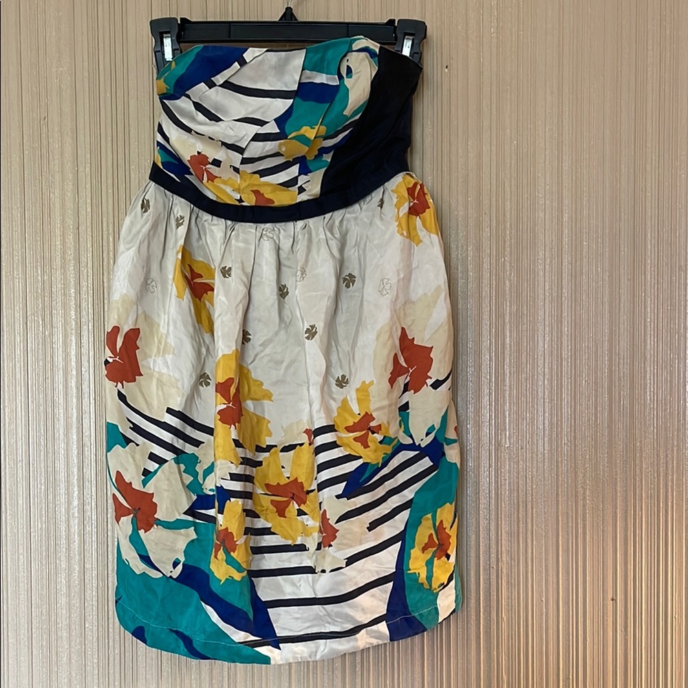 Hype size 0 Floral Strapless Dress with Bold Colors